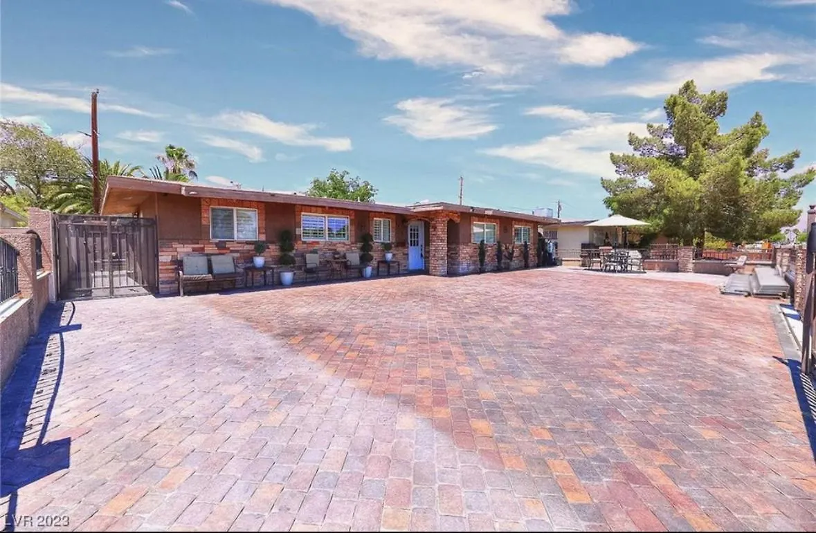 Beautiful and cozy family house pool and barbecue Villa Las Vegas 0*,  United States