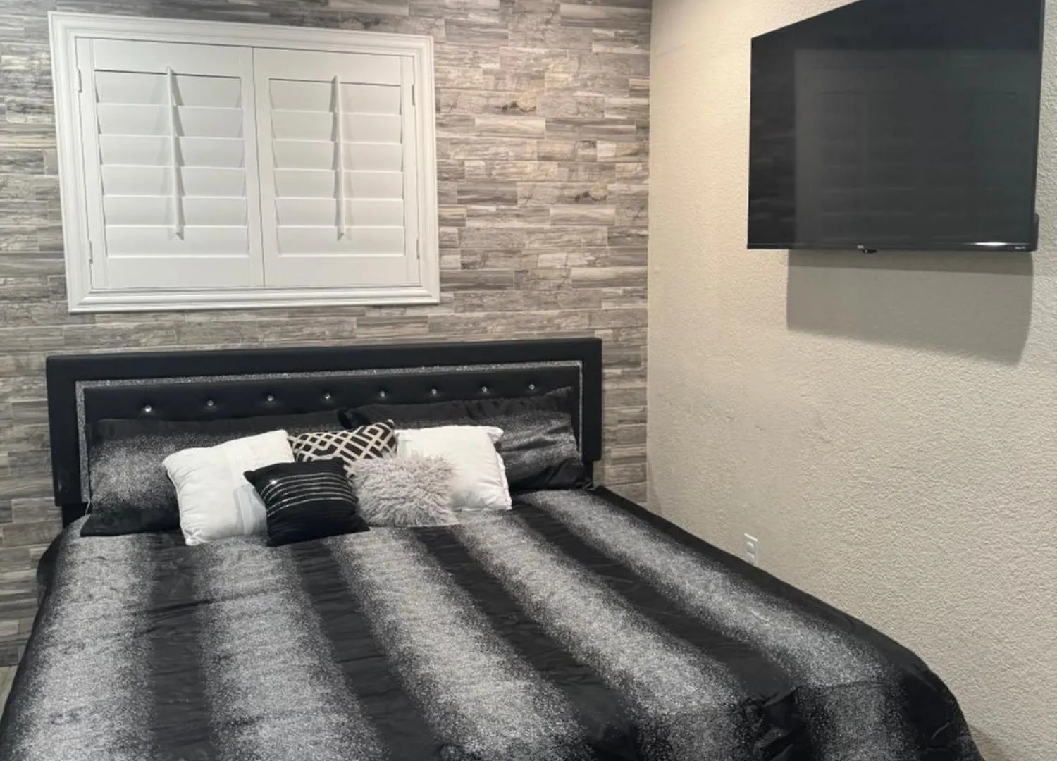 Beautiful and cozy family house pool and barbecue Villa Las Vegas