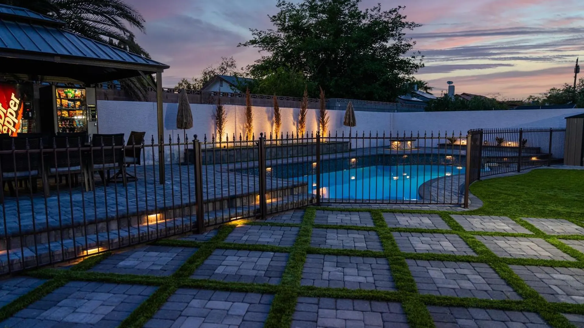 Beautiful and cozy family house pool and barbecue Villa Las Vegas 0*,  United States