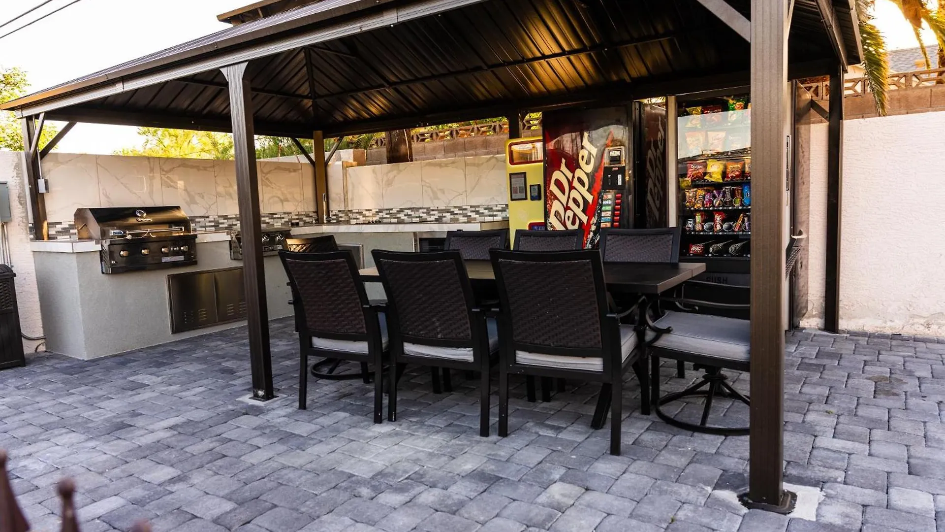 Beautiful and cozy family house pool and barbecue Villa Las Vegas